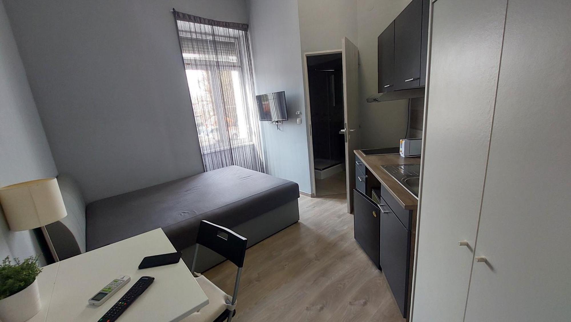 Kinizsi Udvar Apartmanház Balatonboglár Exteriér fotografie