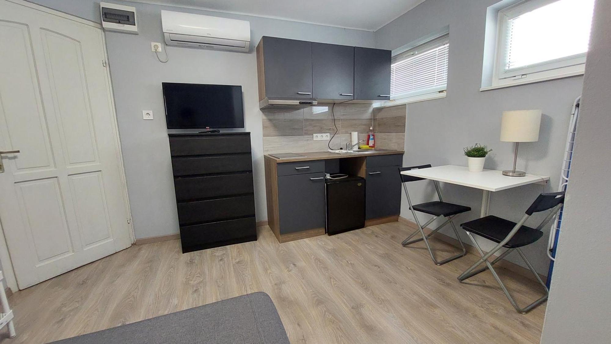 Kinizsi Udvar Apartmanház Balatonboglár Exteriér fotografie